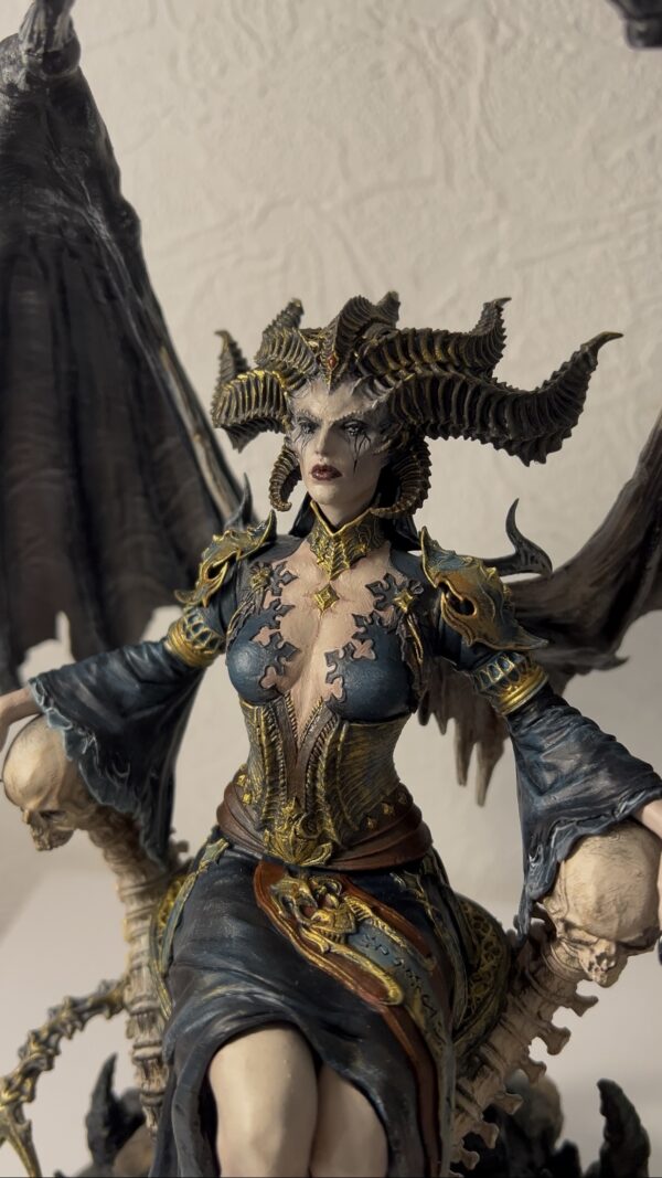 Фігурка Ліліт (Lilith) з гри Diablo 4